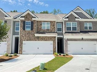 3190 Greyton Dr, Buford, GA 30519