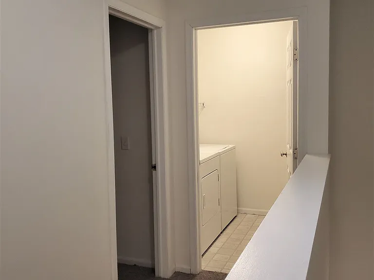 10 Bridgewater Trl — Photo 14