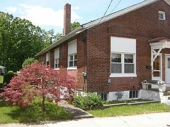 2nd image of 312 S 6th St