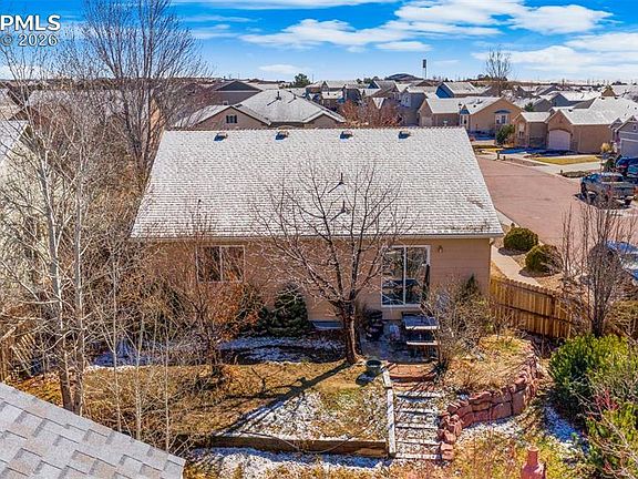 4th image of 5904 Sonesta Dr