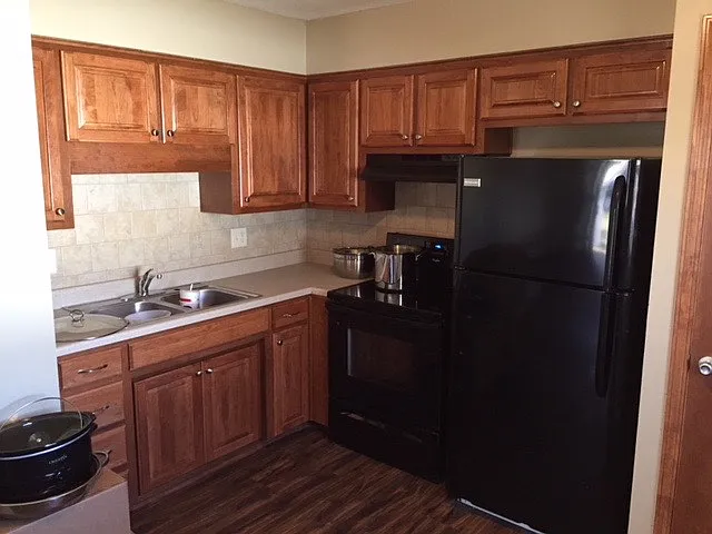506 NW Olive St #A — Photo 9