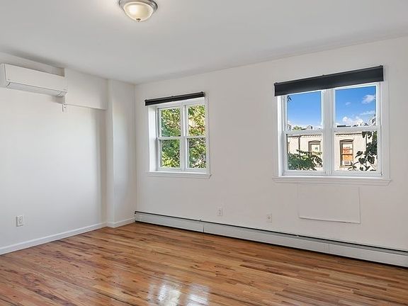 5th image of 413 E 141st St #2