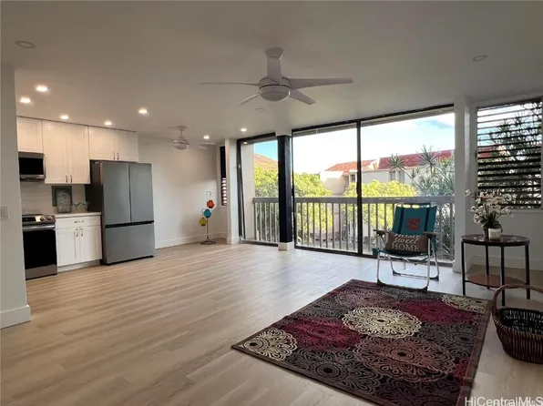 84-757 Kiana Pl APT 11B, Waianae, HI 96792
