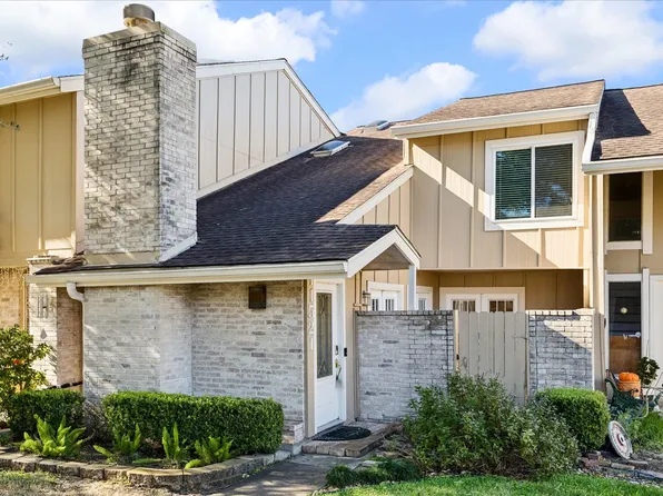 11521 Village Place Dr #154, Houston, TX 77077