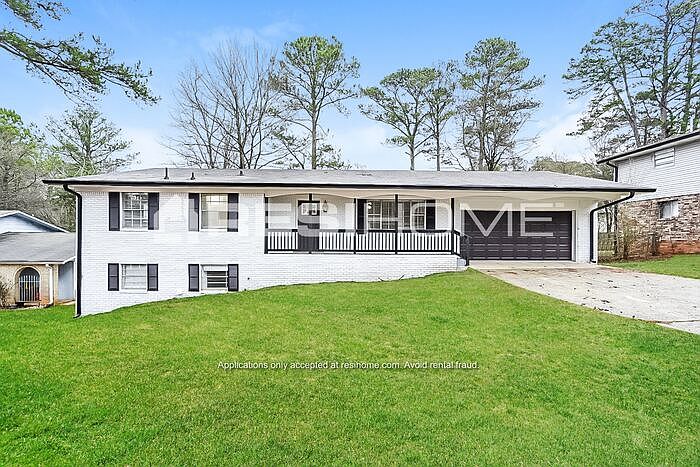 1st image of 193 Creekwood Ln