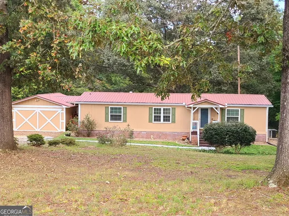 75 Forest Lake Rd, Pendergrass, GA 30567