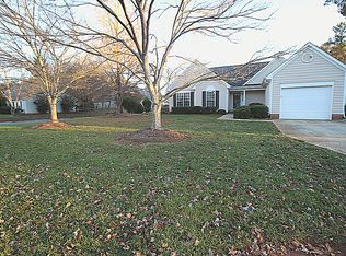 7030 Spandril Ln, Charlotte, NC 28215