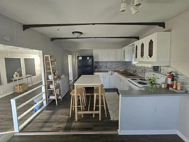 1 bed, 624 sqft, $1,300 — Photo 2