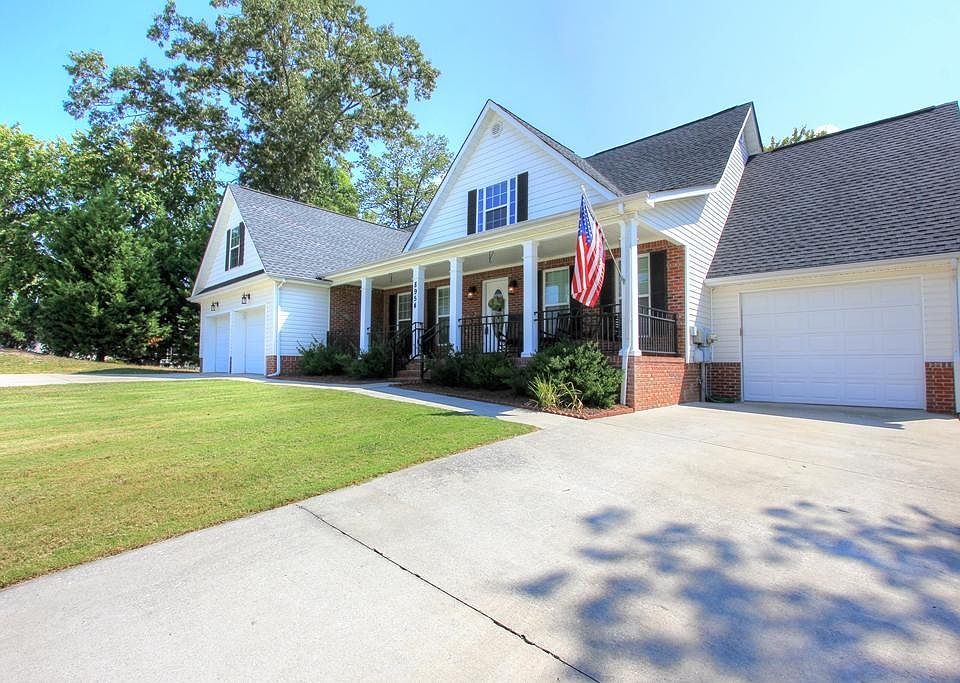 1st image of 8954 Brett Daniel Way