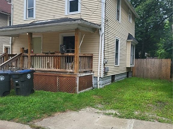 2nd image of 383 Gibbs Pl