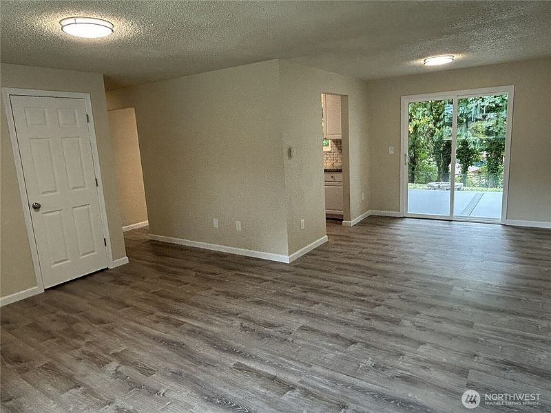 4th image of 7812 Greenridge Street SW