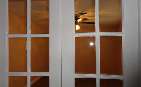 2nd image of 1910 Rosewood Dr