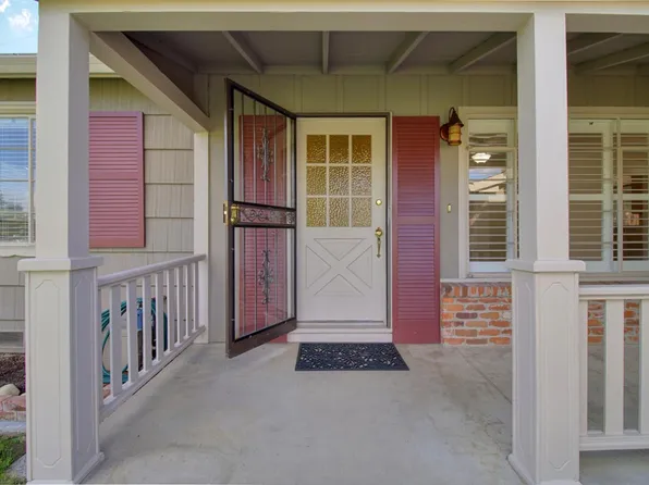 7466 Circle Pkwy, Sacramento, CA 95823