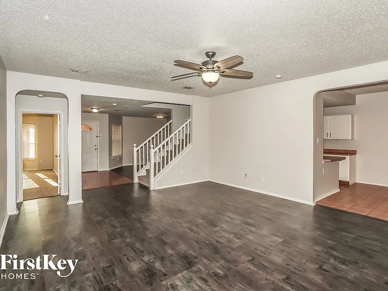5293 Chessie Cir — Photo 3