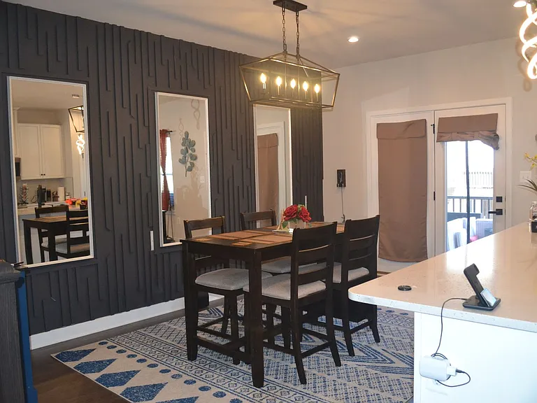 1015 Rampart Dr — Photo 7