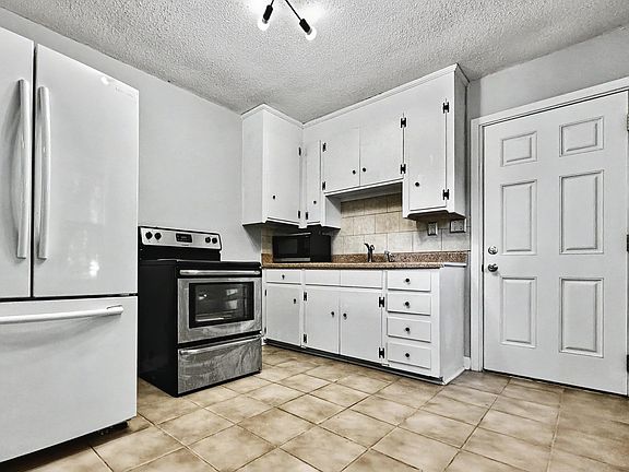5th image of 436 Jean Wells Dr
