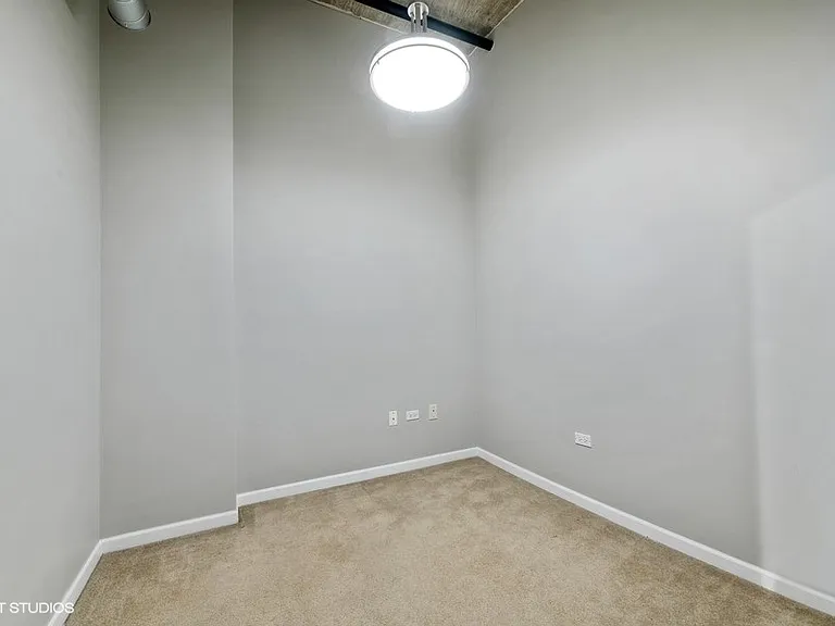 125 E 13th St #1303 — Photo 13