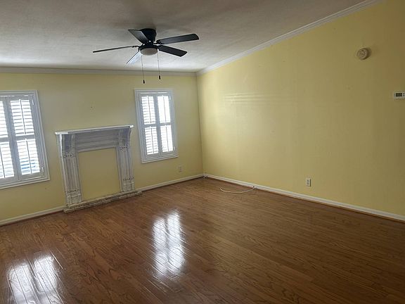 4th image of 8808 Westchester Rd #58