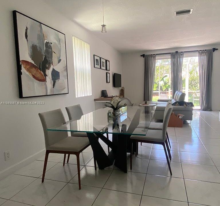 1st image of 2074 Madeira Dr #2074