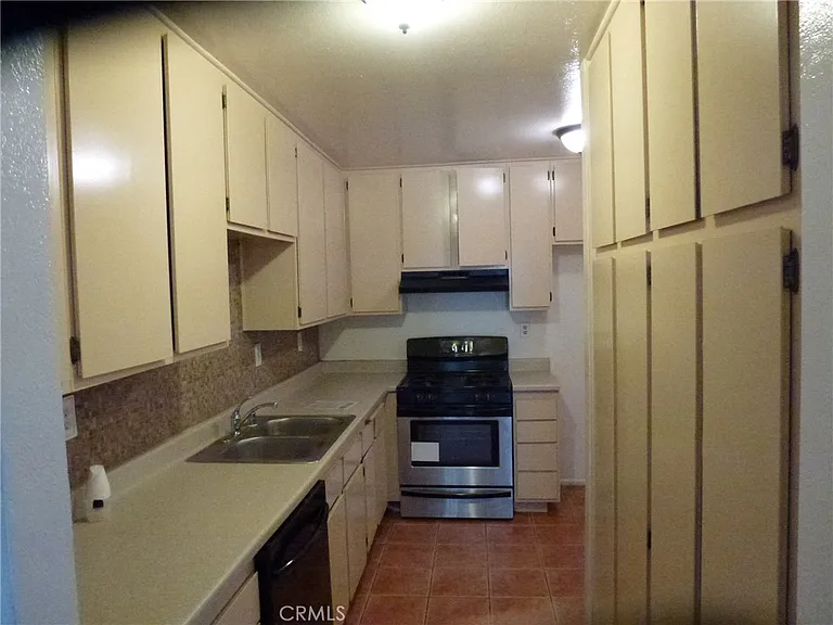 1211 S Palmetto Ave #C — Photo 8