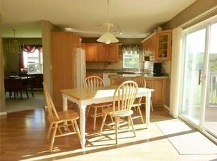10468 Belmont Meadows Ln, Perrysburg, OH 43551