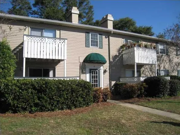 1402 Camp Rd APT 11E, Charleston, SC 29412