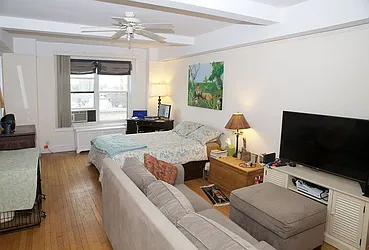 Rented by NextStopNY