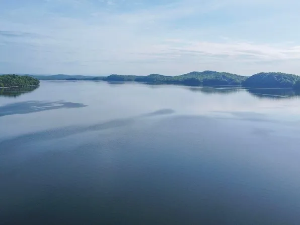 1400 Indian Shadows Dr, Ten Mile, TN 37880