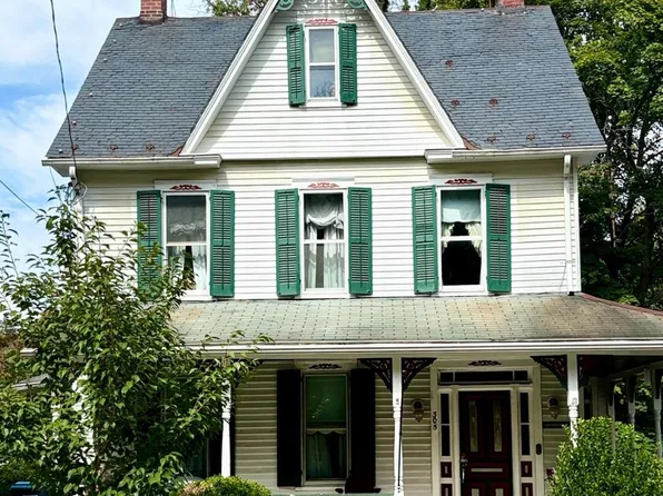 305 Main St, Delta, PA 17314