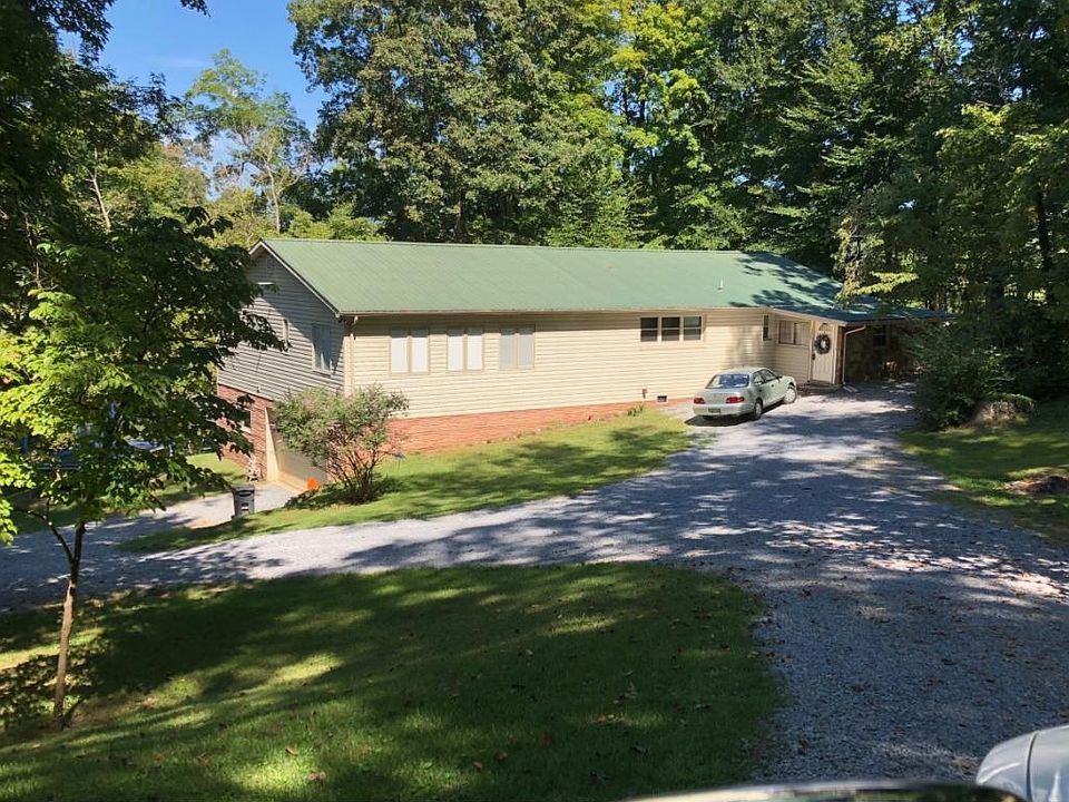 1st image of 125 Rose Dr