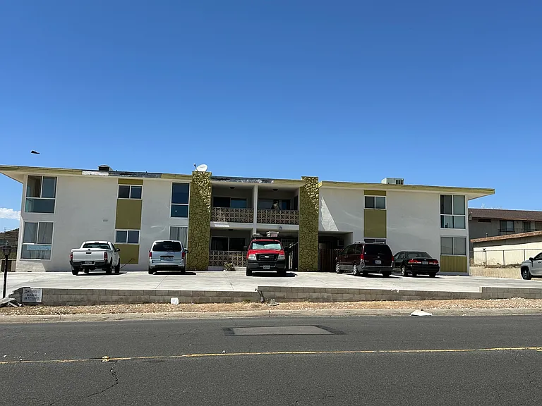 16138 Kamana Rd #5 — Photo 2