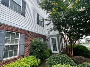 4290 Cedarcroft Ct APT 1A, Greensboro, NC 27409