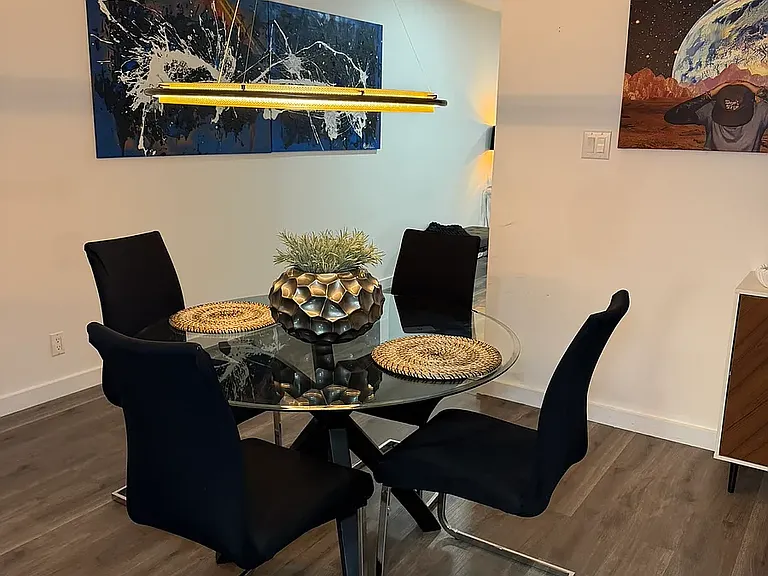 2718 Old Field Dr #302 — Photo 10