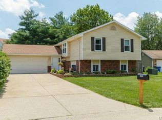 1723 Deergrass Dr, Saint Charles, MO