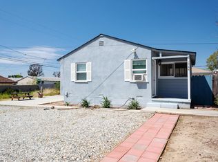 1744 New York Dr, Altadena, CA 91001