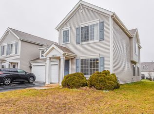 2475 Mayfield Dr, Montgomery, IL 60538