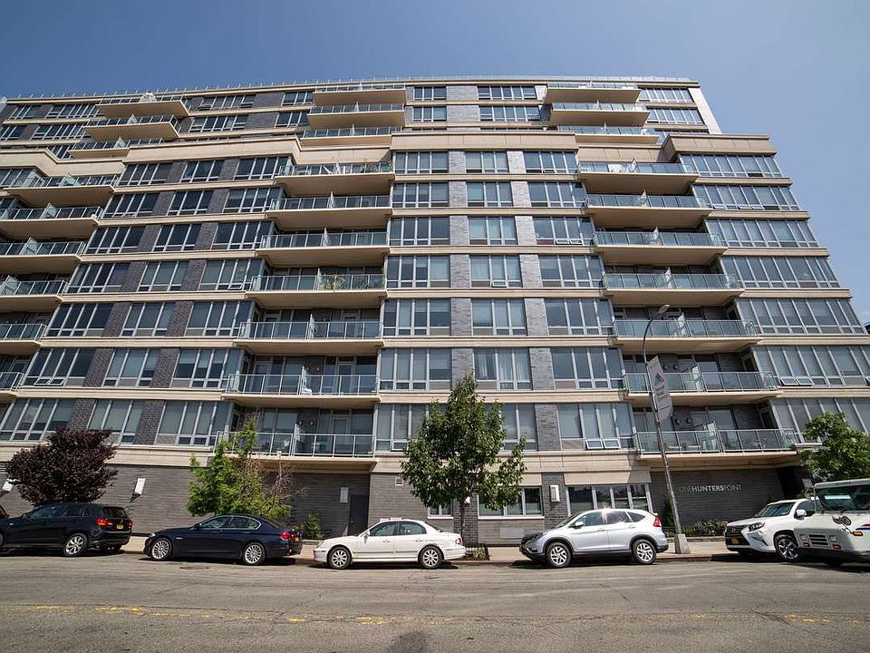 1st image of 5-49 Borden Ave #E11