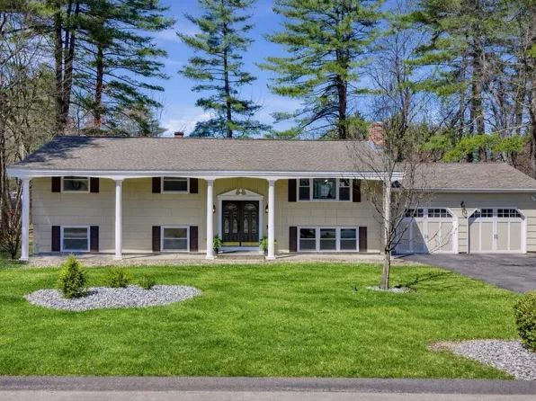 12 Fernwood Drive, Merrimack, NH 03054