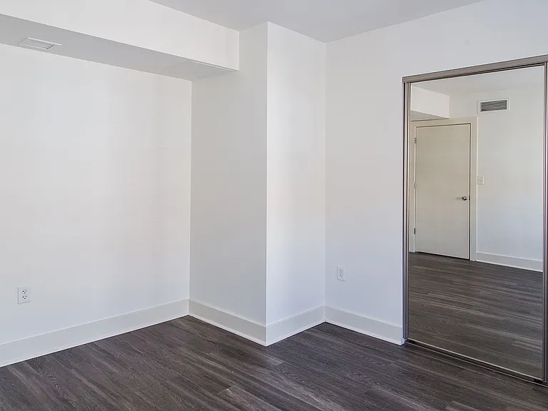 Clyde Manor — Photo 181