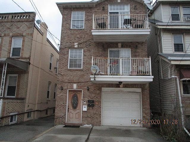 1st image of 358 Danforth Ave
