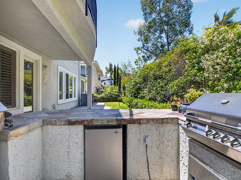 23611 Marin Way — Photo 35