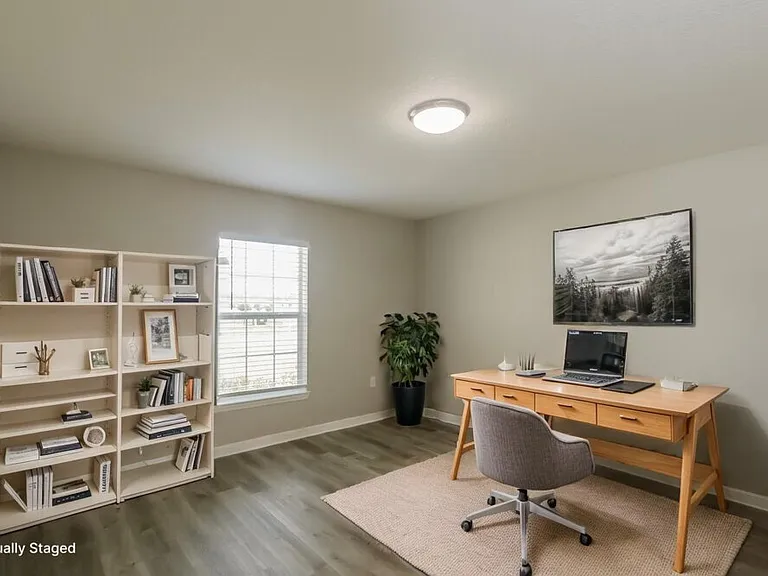 6742 Wirevine Dr — Photo 16