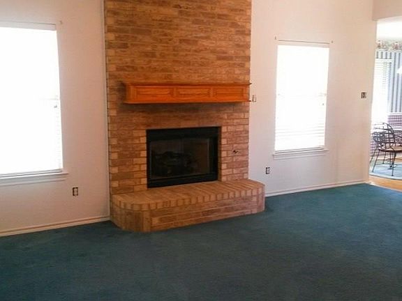 3rd image of 1141 Westgrove Dr