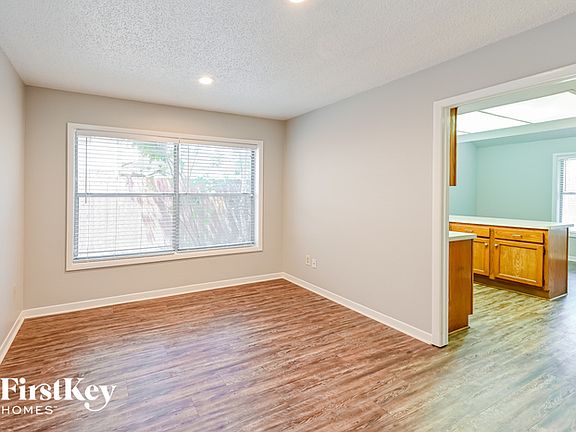 5th image of 4230 Tasselwood Ln