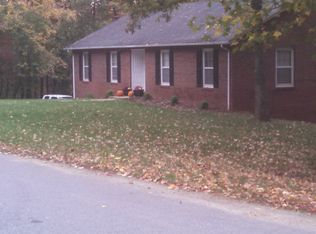 4015 Keswick Dr, Danville, VA 24540