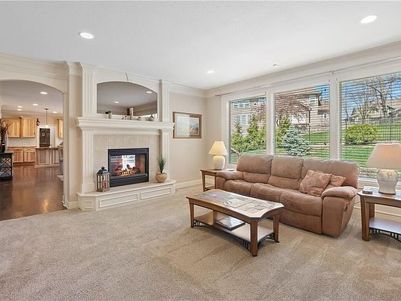 4th image of 6117 Persimmon Ct