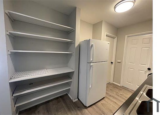 2nd image of 10059 Toelle Ln APT M