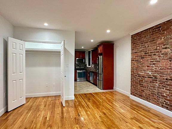 2nd image of 344 Gates Ave APT 2B