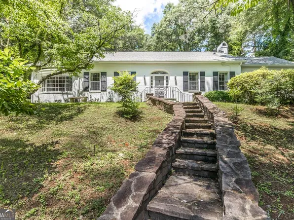 1310 Twin Pines Ln, Macon, GA 31211
