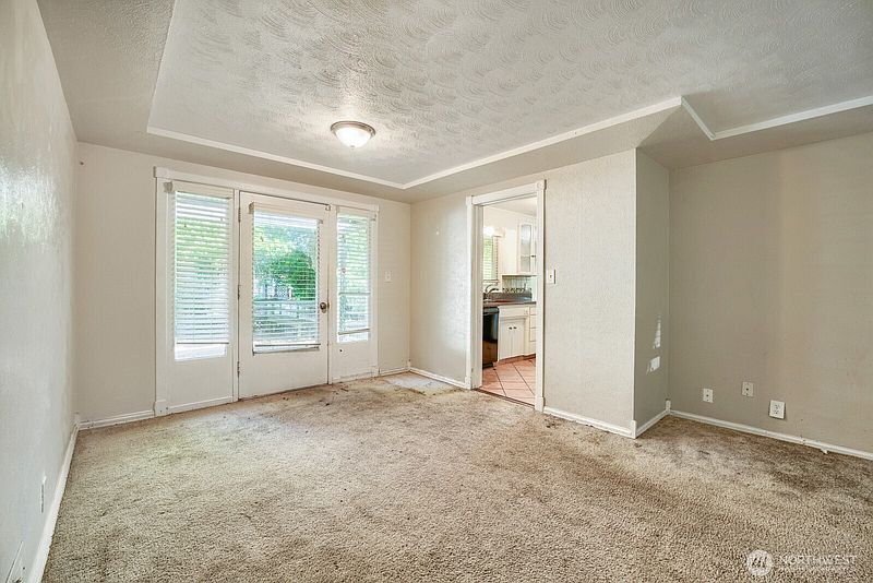 3rd image of 7017 S Bell Street